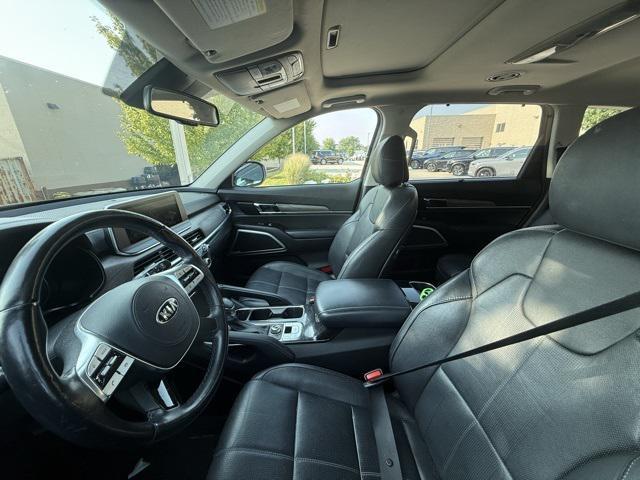 Photo of 2021 Ebony Black Kia Telluride