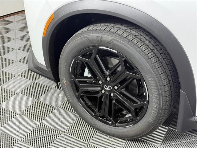 Photo of 2026 Gray INFINITI QX60