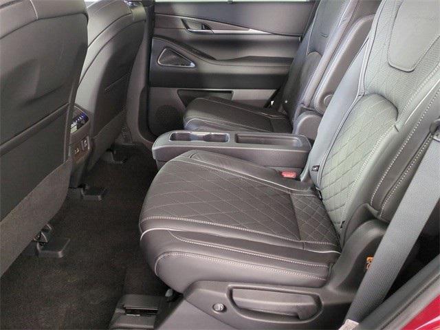 Photo of 2025 Deep Bordeaux/Black Obsidian INFINITI QX60
