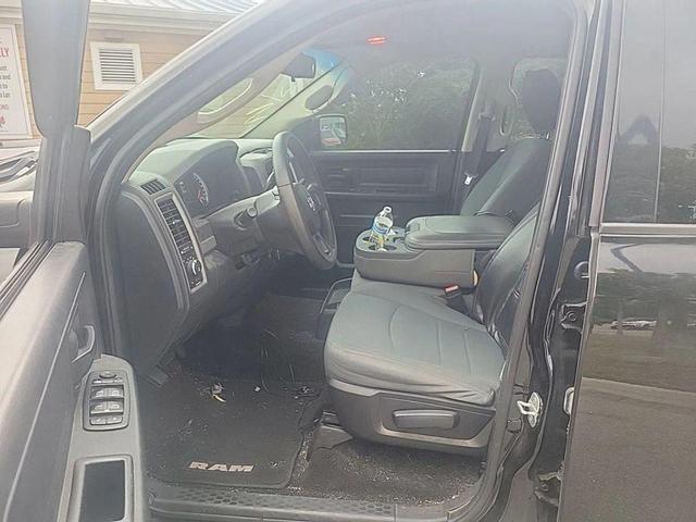 Photo of 2014 Black Clearcoat RAM 1500