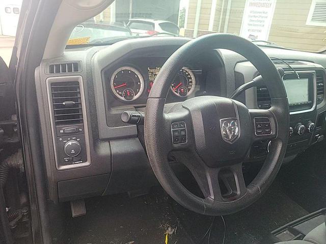 Photo of 2014 Black Clearcoat RAM 1500