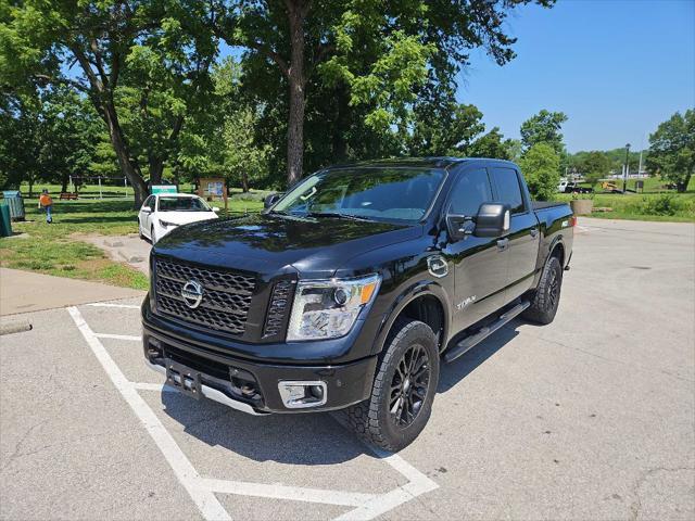 2017 Nissan Titan