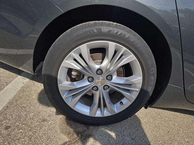 Photo of 2015 Ashen Gray Metallic Chevrolet Impala