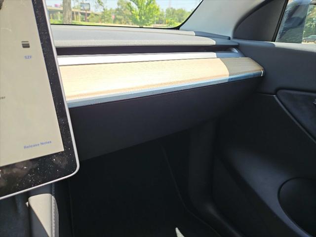 Photo of 2021 Solid Black Tesla Model Y