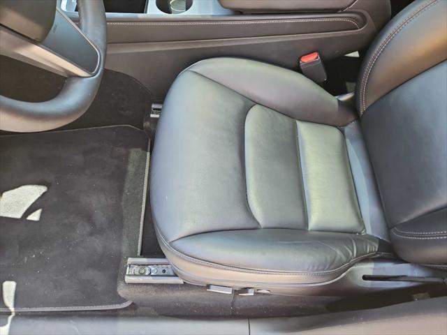 Photo of 2021 Solid Black Tesla Model Y