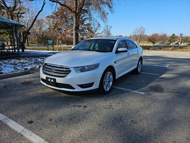 2015 Ford Taurus