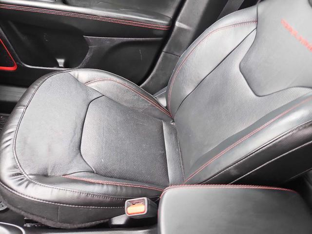 Photo of 2018 GRAY Jeep Compass
