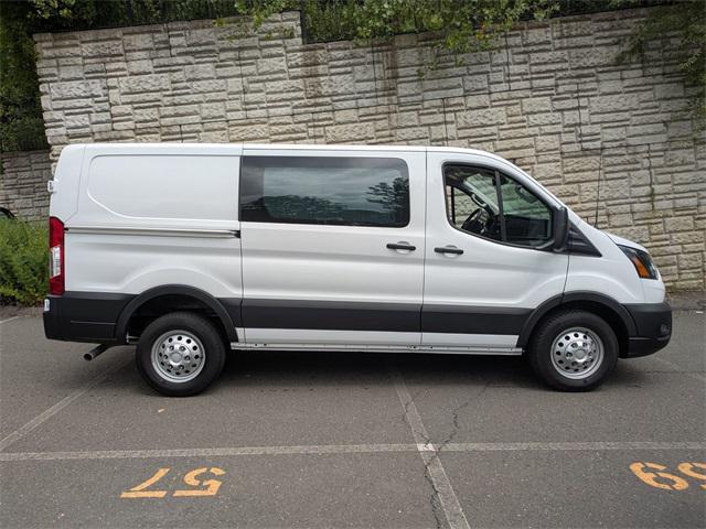 Photo of 2023 Oxford White Ford Transit-250