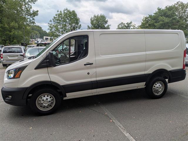 Photo of 2023 Oxford White Ford Transit-250