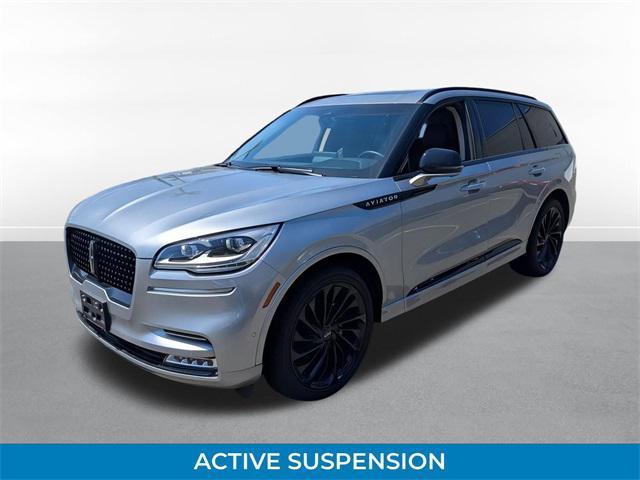 Photo of 2024 Silver Radiance Metallic Clearcoat Lincoln Aviator