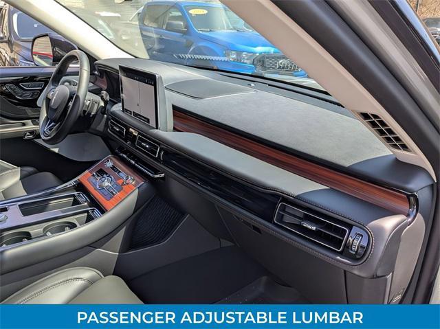 Photo of 2024 Silver Radiance Metallic Clearcoat Lincoln Aviator