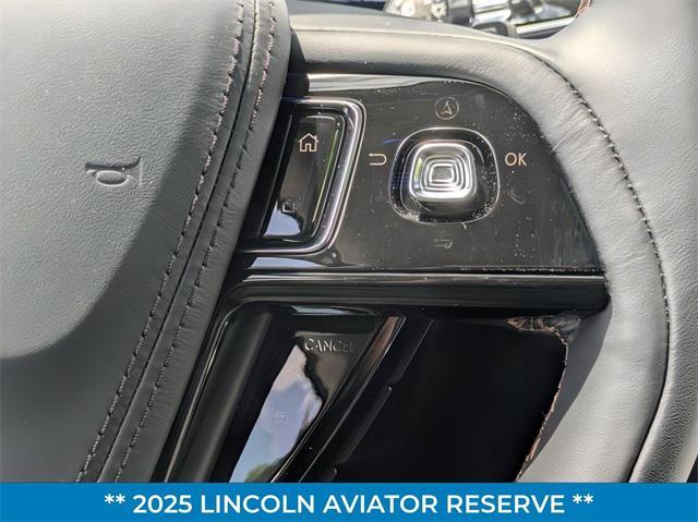 Photo of 2025 Infinite Black Metallic Clearcoat Lincoln Aviator