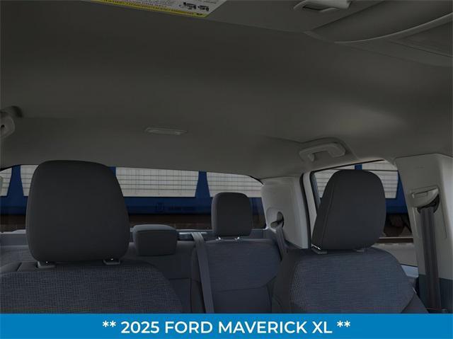 Photo of 2025 Space White Metallic Ford Maverick