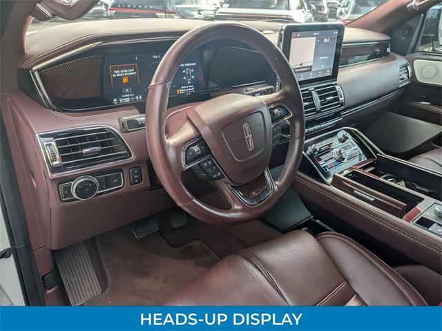 Photo of 2021 Pristine White Lincoln Navigator