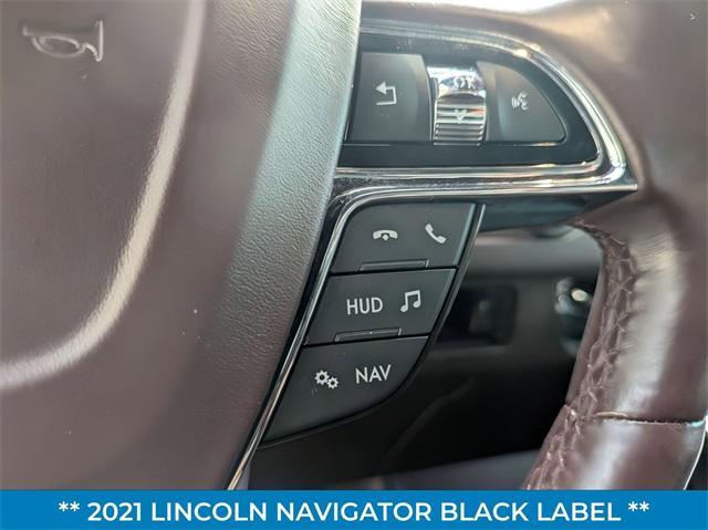 Photo of 2021 Pristine White Lincoln Navigator