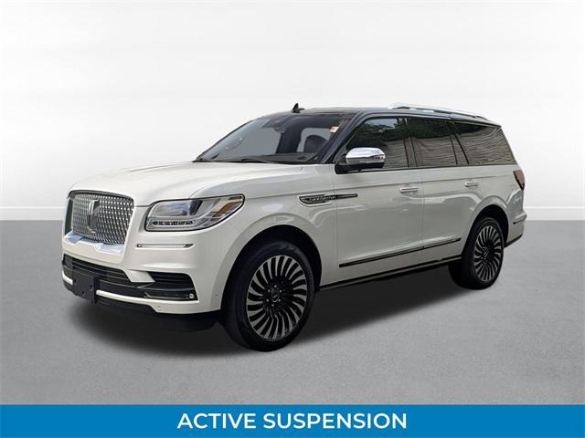 Photo of 2021 Pristine White Lincoln Navigator