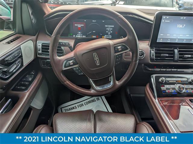 Photo of 2021 Pristine White Lincoln Navigator