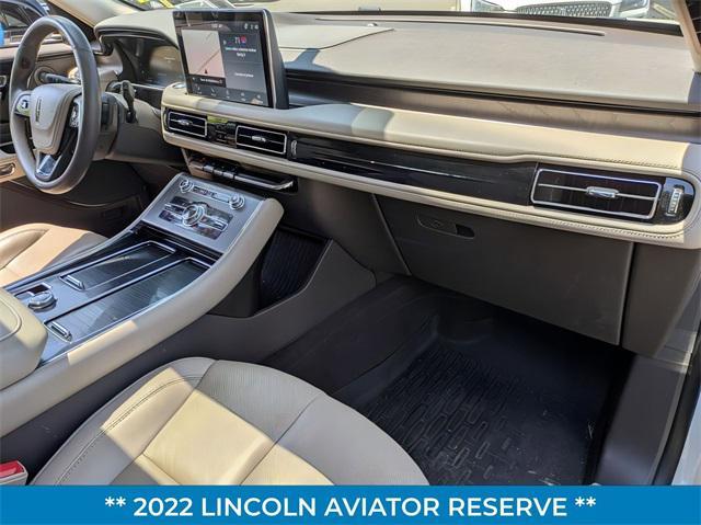 Photo of 2022 Pristine White Metallic Tri-Coat Lincoln Aviator