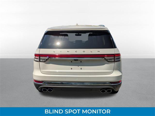 Photo of 2022 Pristine White Metallic Tri-Coat Lincoln Aviator
