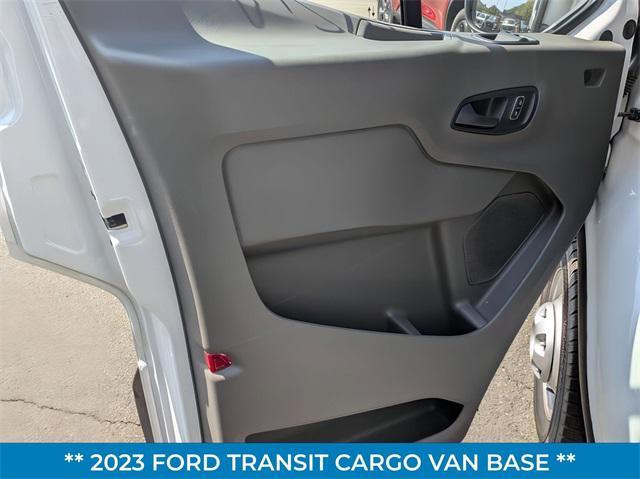 Photo of 2023 Oxford White Ford Transit-250