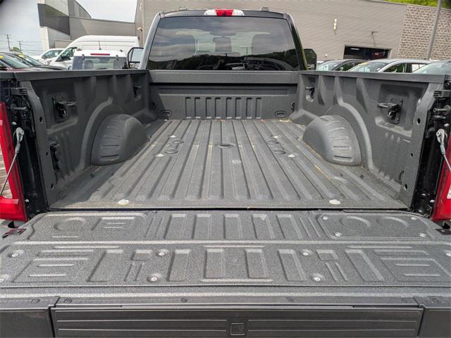 Photo of 2023 Agate Black Metallic Ford F-350
