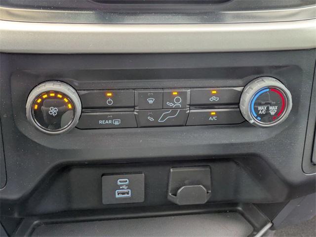Photo of 2023 Oxford White Ford F-150
