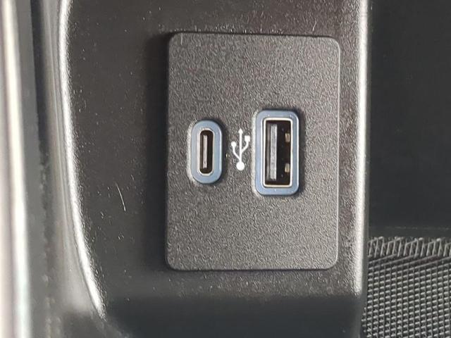 Photo of 2021 Oxford White Ford F-150