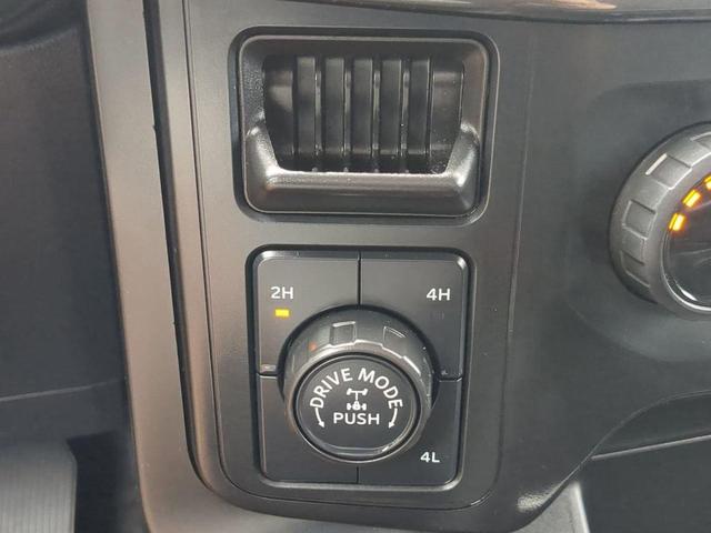 Photo of 2021 Oxford White Ford F-150