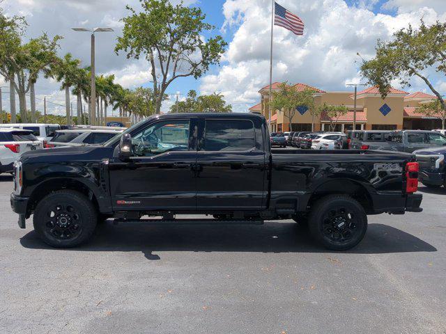 Photo of 2025 Agate Black Metallic Ford F-250