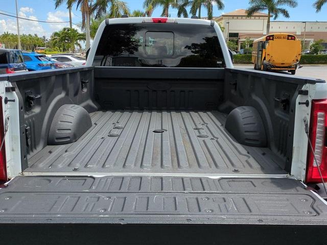 Photo of 2023 Oxford White Ford F-350