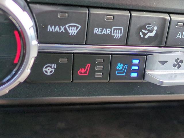 Photo of 2023 Oxford White Ford F-350