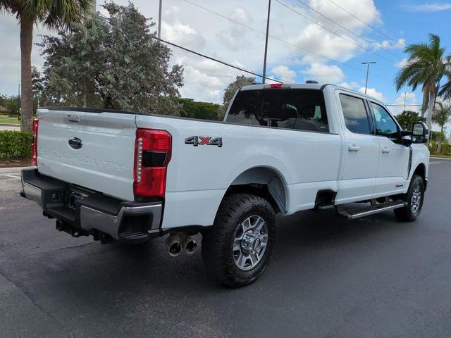 Photo of 2023 Oxford White Ford F-350