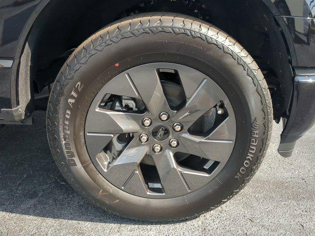 Photo of 2025 Agate Black Metallic Ford F-150 Lightning