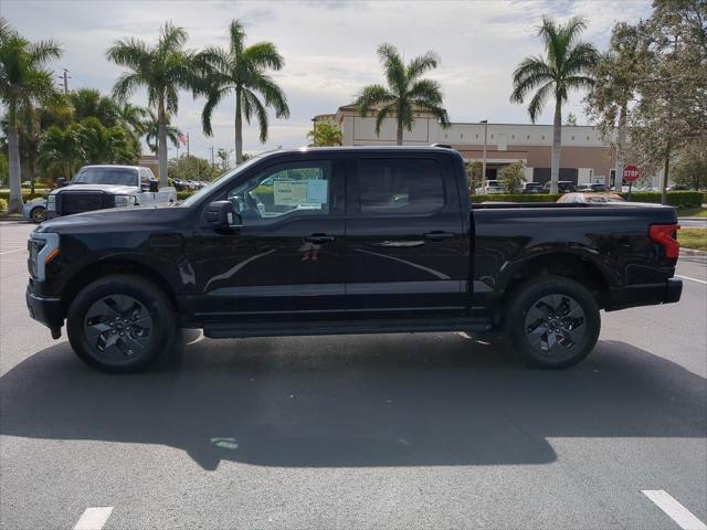 Photo of 2023 Agate Black Metallic Ford F-150 Lightning