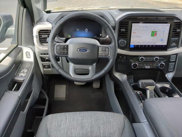 Photo of 2023 Agate Black Metallic Ford F-150 Lightning