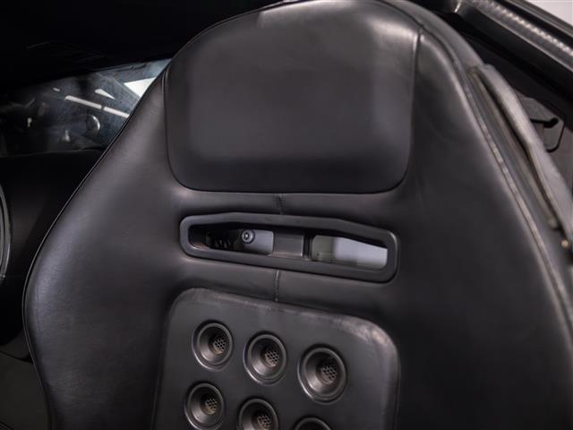 Photo of 2005 Centennial White Clearcoat Ford GT