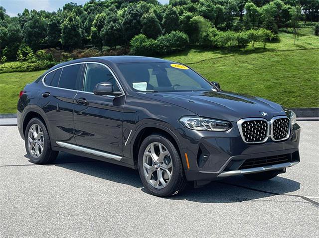 2023 BMW X4