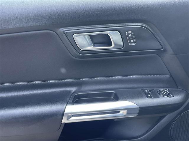 Photo of 2022 Shadow Black Ford Mustang
