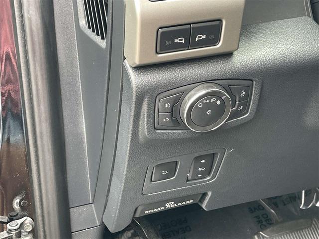Photo of 2022 Agate Black Metallic Ford F-250