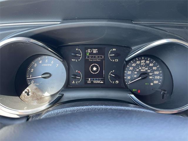 Photo of 2021 Blizzard Pearl Toyota Sequoia
