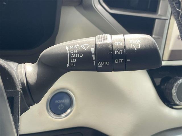 Photo of 2024 Wind Chill Pearl Toyota Sequoia
