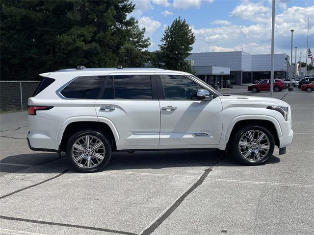 Photo of 2024 Wind Chill Pearl Toyota Sequoia