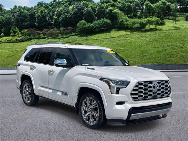 Photo of 2024 Wind Chill Pearl Toyota Sequoia