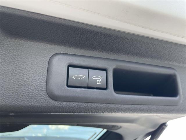 Photo of 2024 Wind Chill Pearl Toyota Sequoia