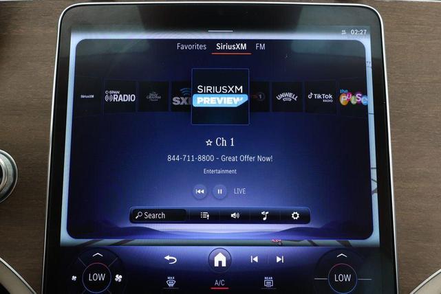 Photo of 2023 Polar White Mercedes-Benz EQS 450