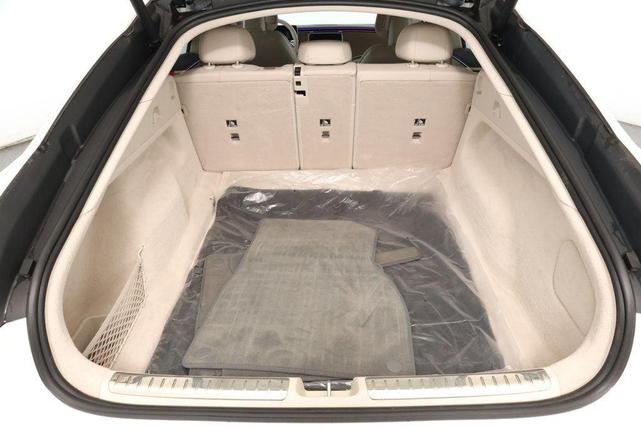Photo of 2023 Polar White Mercedes-Benz EQS 450