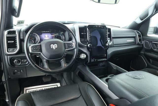 Photo of 2022 Diamond Black Crystal Pearlcoat RAM 1500