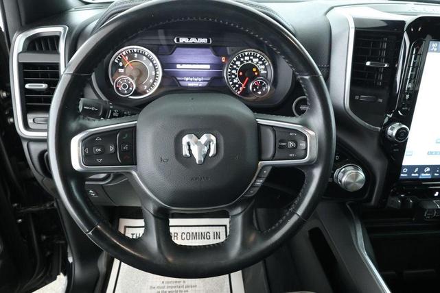 Photo of 2022 Diamond Black Crystal Pearlcoat RAM 1500
