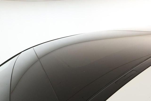 Photo of 2023 Polar White Mercedes-Benz EQS 450