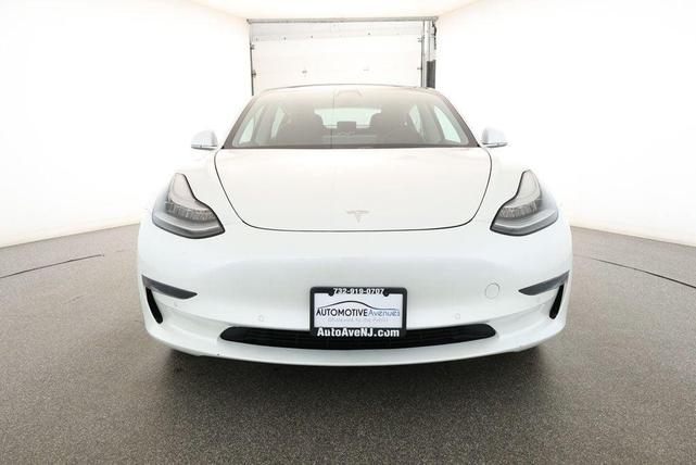 Photo of 2020 Pearl White Multi-Coat Tesla Model 3